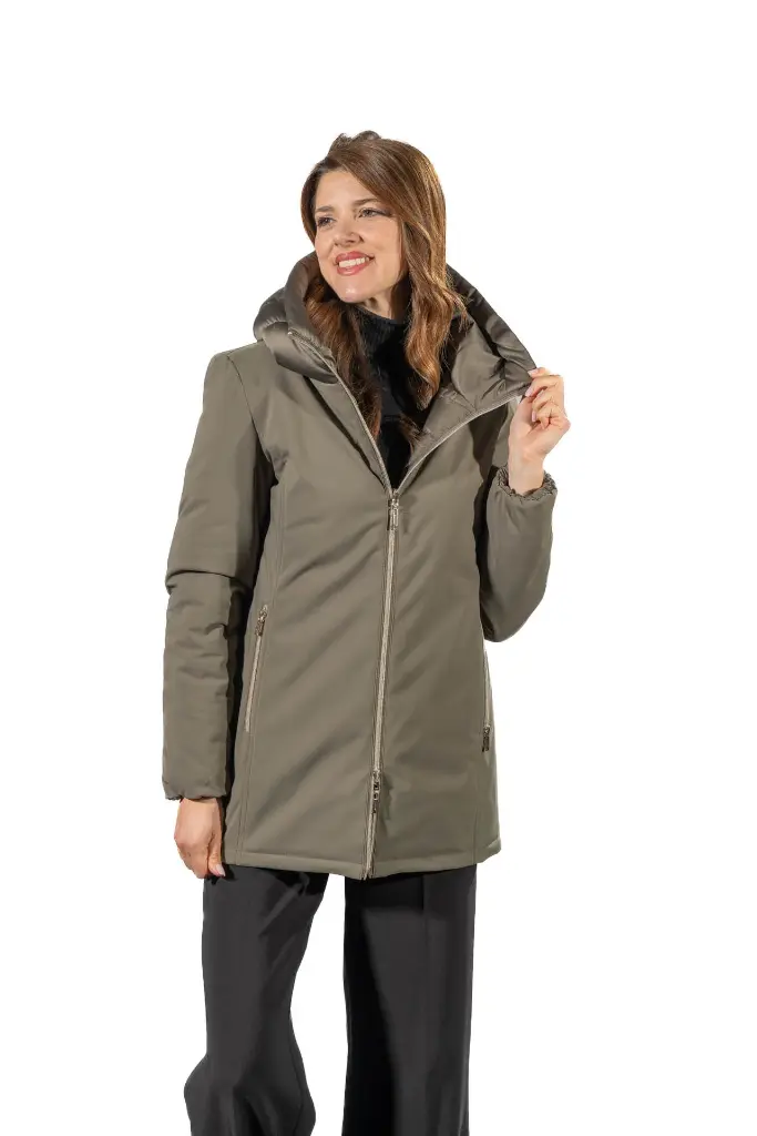 SA008LAURALONG_2.webp